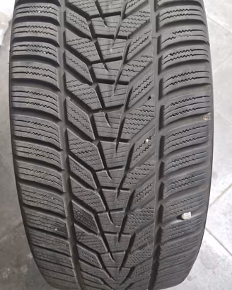 4 Pneumatici Invernali Hankook Winter i*cept evo3