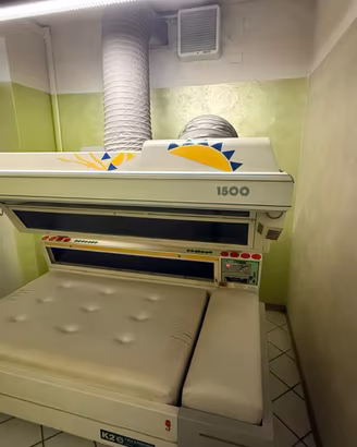 Lettino abbronzante Solarium professionale