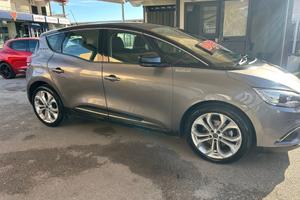 Renault Scenic Scénic Blue dCi 120 CV EDC Initiale