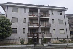 Immobile in asta di 243 m² con 3 locali e box auto