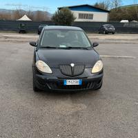 Lancia ypsilon 1.2 benzin