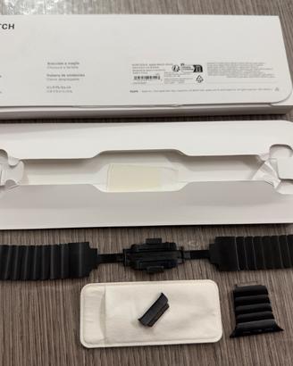 Apple - Bracciale a maglie in acciaio