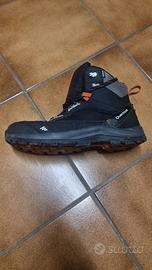 SCARPONCINI DA TREKKING MARCA DECATHLON TG. 46