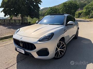 Maserati Grecale MHEV 330 CV AWD Modena