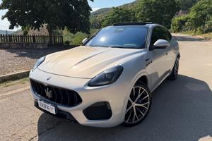 Maserati Grecale MHEV 330 CV AWD Modena