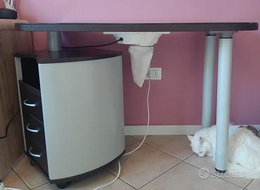 Tavolo Professionale per Manicure e Estetica