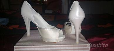 SCARPE BIANCHE DECOLTÈ 37 TACCO 11