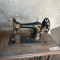 Macchina da cucire singer