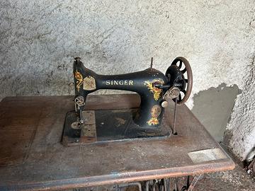 Macchina da cucire singer