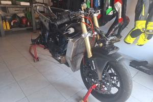 Honda CBR600RR del 2006 uso pista