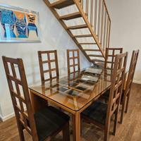 Tavolo legno massello e sei sedie legno e seduta i