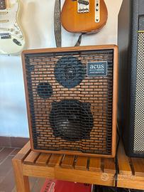 Amplificatore per chitarra acustica acus