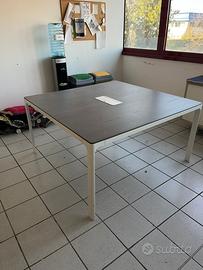 Tavolo ufficio riunioni Ikea come nuovo