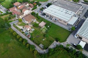 CAPANNONE A LONATO DEL GARDA