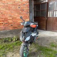 Aprilia sr50