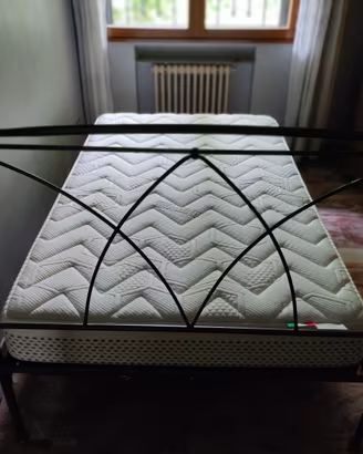 Letto una piazza e mezzo Materasso Magniflex 