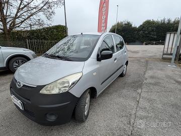 Hyundai i10 1.1 12V Classic Benzina Neopatentati