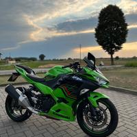 Kawasaki Ninja 400