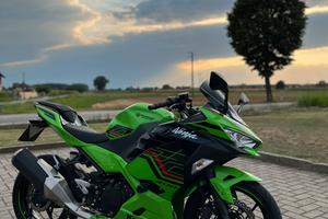 Kawasaki Ninja 400