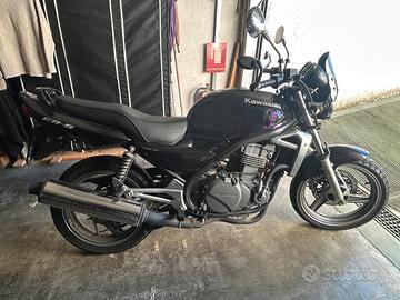 Kawasaki Er 5