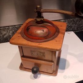 Macinacaffe' manuale. Vintage. collezione