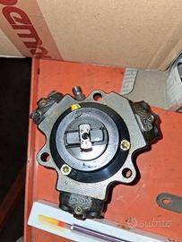 pompa alta pressione hyunday tucson 2.0 crdi 2007