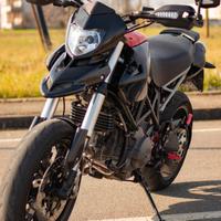 Ducati Hypermotard 796 - 2010 - A2