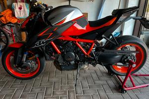 Super Duke 1290Evo R
