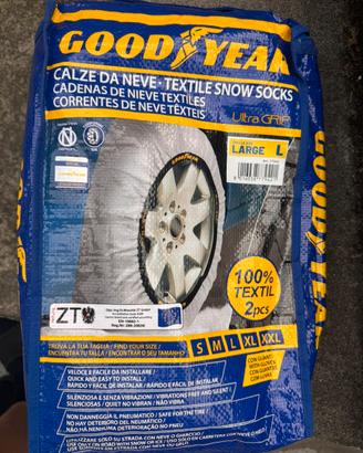 Calze da neve per auto