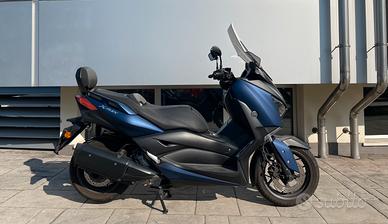 Yamaha X - Max 300cc