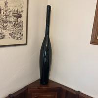 Vaso in ceramica nera Calligaris