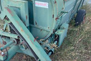 Rimorchio spandiletame, Ripper e carrello