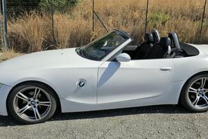 BMW Z4 2.2 ROADSTER GPL 