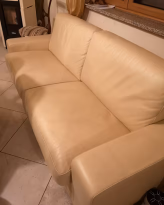 Divano in pelle 3 posti