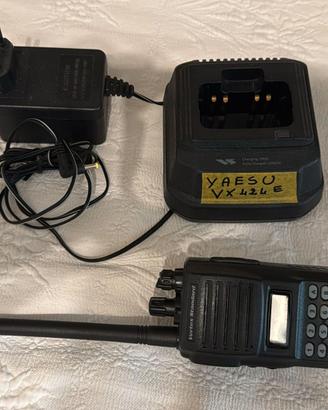 RADIO VERTEX STANDARD VX-424E in VHF