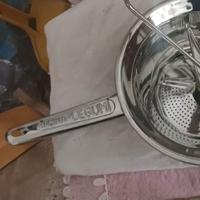 Appareil ménager etat neuf.