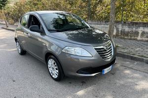 Lancia Ypsilon 1.2 69cv GPL Ecochic Platinum 2013