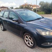 Ford Focus Sw 1.6 TDCI 90 cv - Allestimento Ikon