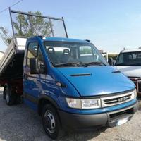 IVECO DAILY RIBALTABILE TRILATERALE