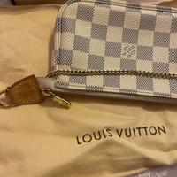 Pochette Louis Vuitton