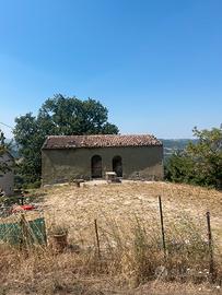 Rustico con annesso terreno