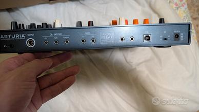 Arturia MicroFreak 