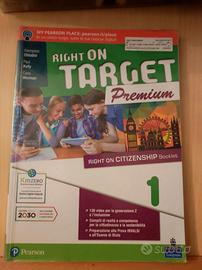 Libro per scuole medie "RIGHT ON TARGET"