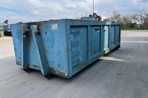 CONTAINER SCARRABILE USATO A CIELO APERTO