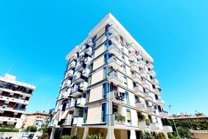 3 LOCALI A BARI
