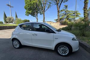 Lancia ypsilon 1.2 ecochic Gpl 69 cv
