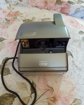 polaroid One