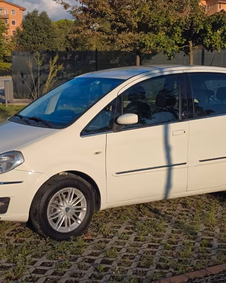 Lancia Musa GPL Ecochic anno 2009