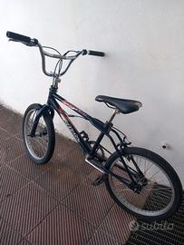 Bicicletta BMX