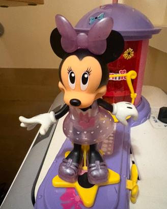 Minnie magic turnstyles